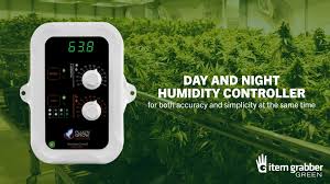 PNG 030 Day Night Humidity Controller